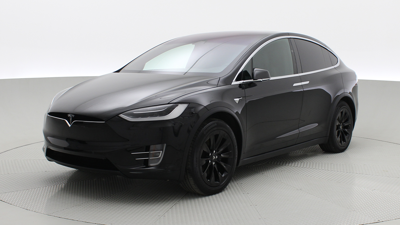 2019 Tesla Model X Long Range AWD in Winnipeg, MB Ride Time