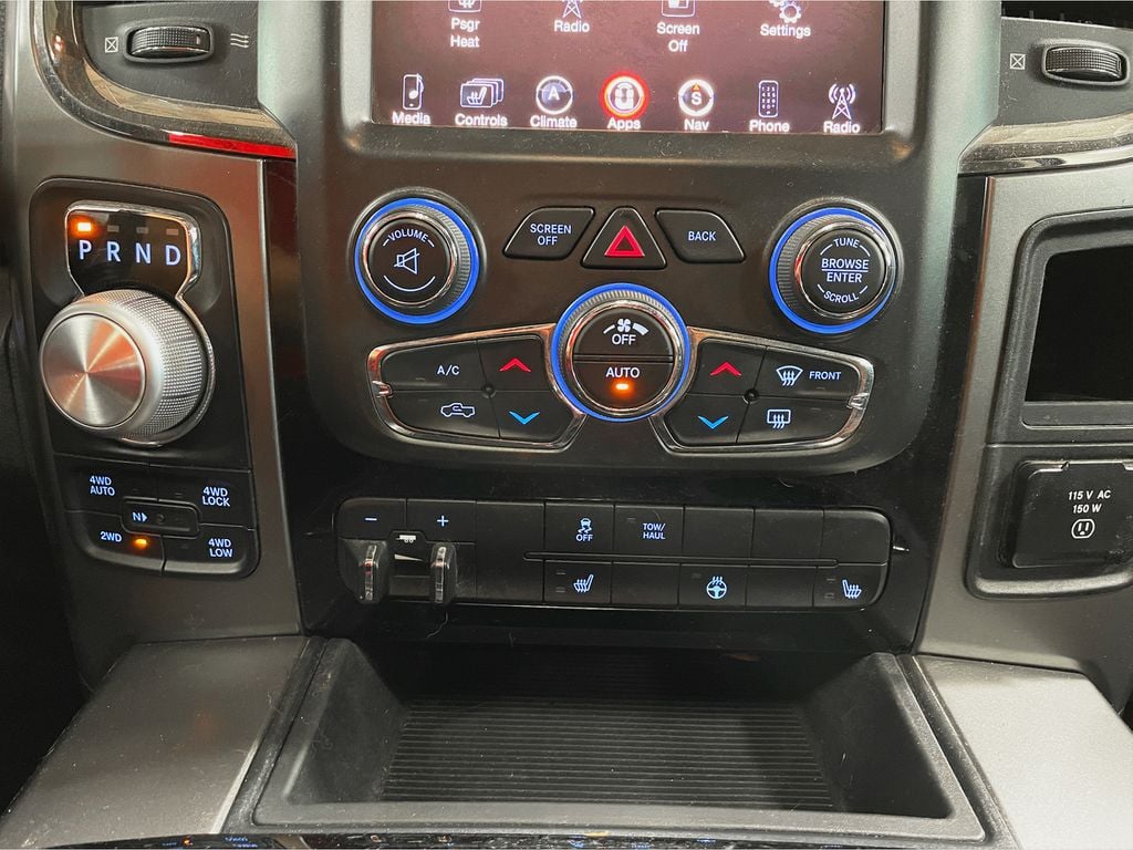 Ram 1500 SPORT 2015