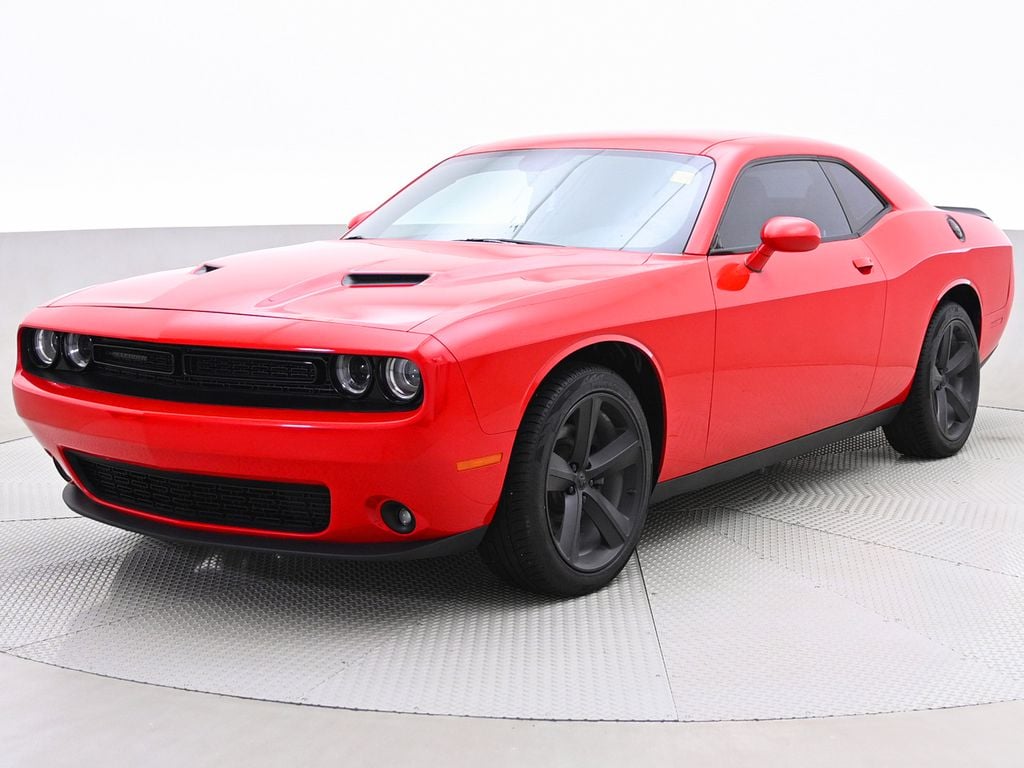 Dodge Challenger SXT Plus 2016