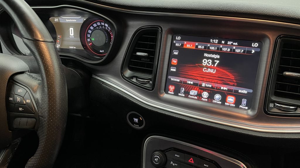 Dodge Challenger SXT Plus 2016