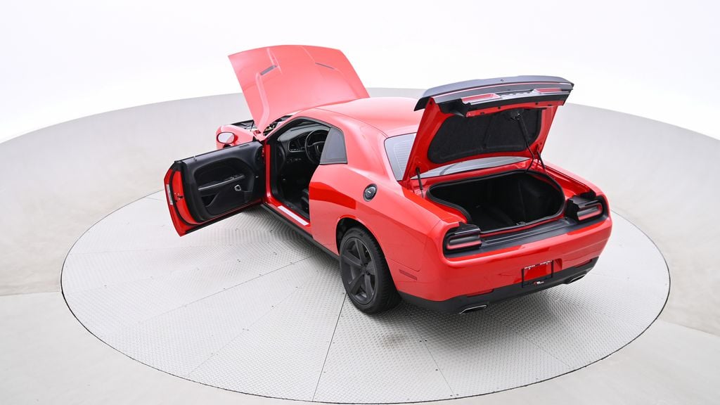 Dodge Challenger SXT Plus 2016