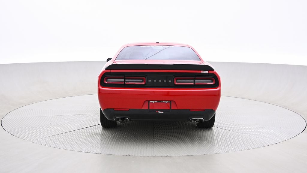 Dodge Challenger SXT Plus 2016