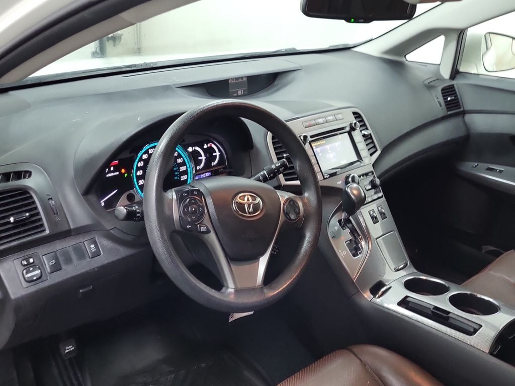 Toyota Venza Redwood Edition 2016