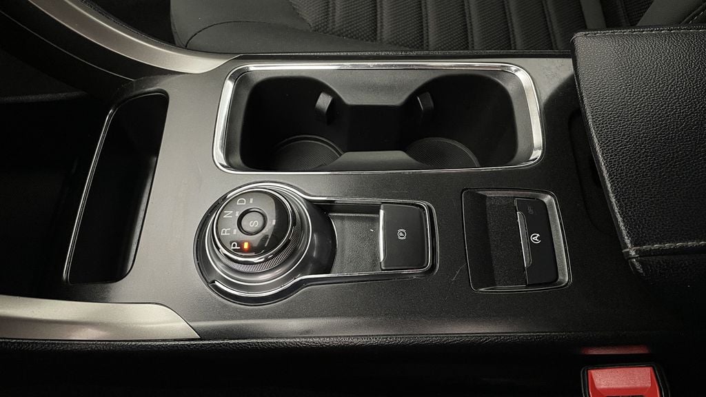 Ford Fusion SE 2019