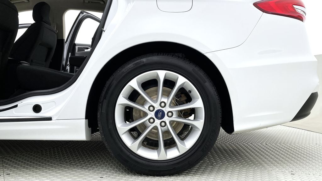 Ford Fusion SE 2019