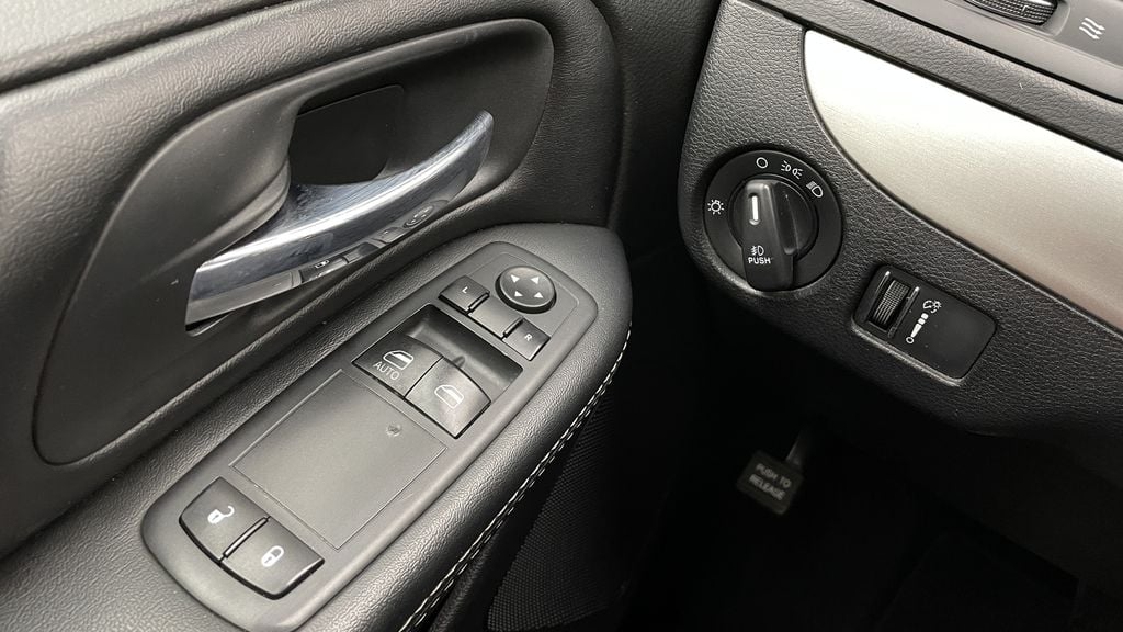Dodge Grand Caravan SXT 2020