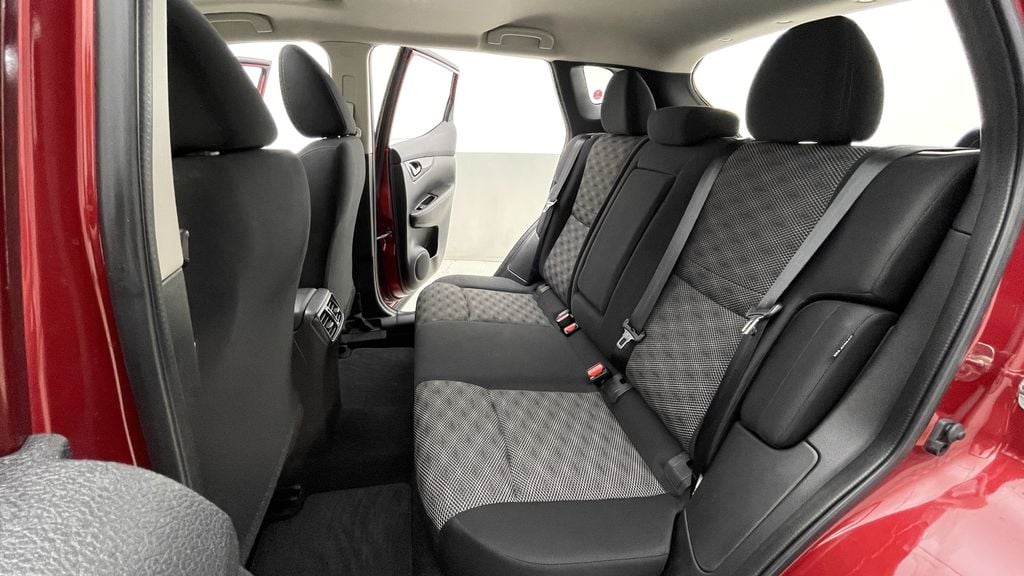 Nissan Qashqai SV 2021