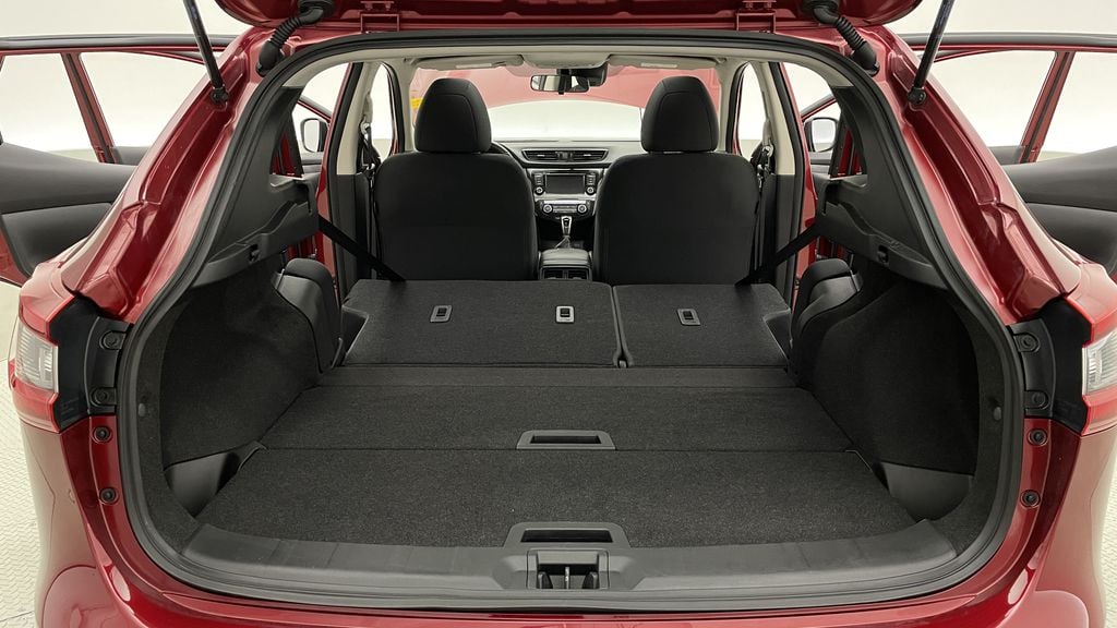 Nissan Qashqai SV 2021