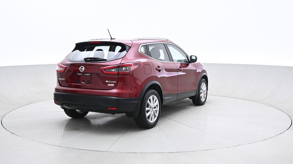 Nissan Qashqai SV 2021