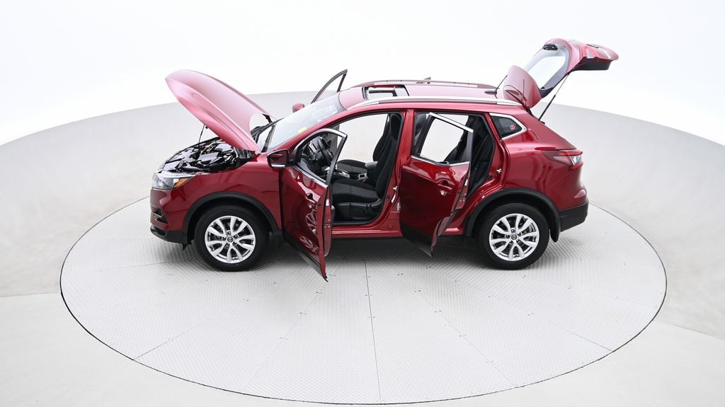 Nissan Qashqai SV 2021