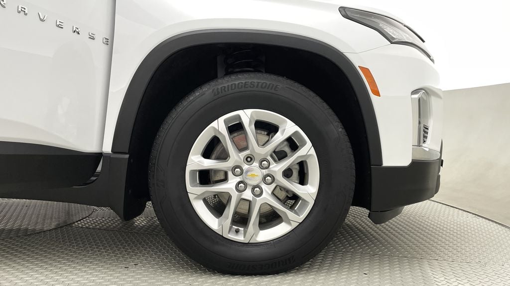 Chevrolet Traverse LS 2022