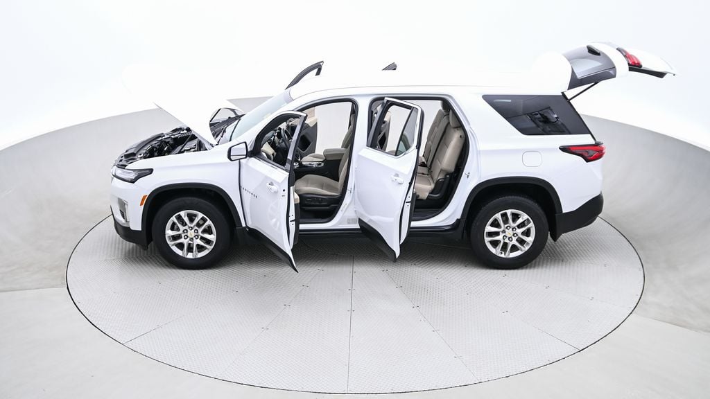 Chevrolet Traverse LS 2022