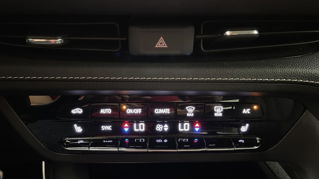 Buick Envision Essence 2023