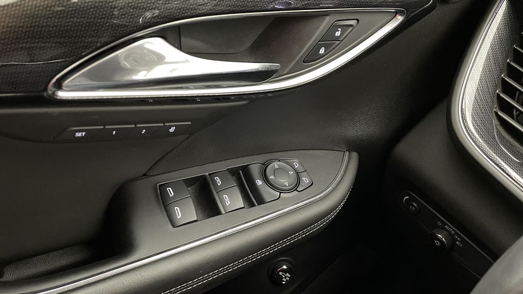 Buick Envision Essence 2023