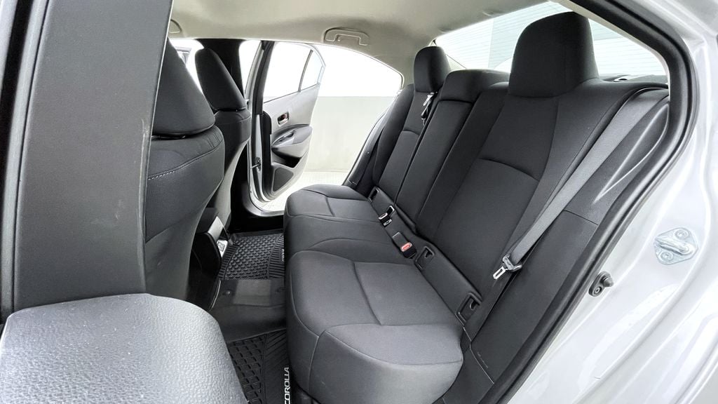 Toyota Corolla LE 2023
