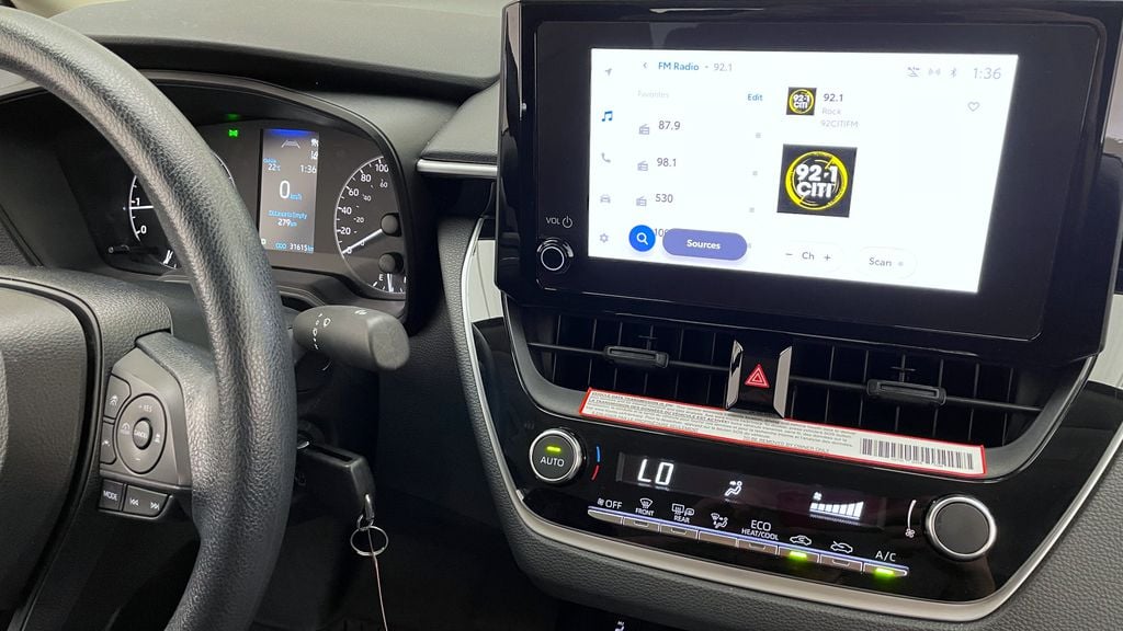 Toyota Corolla LE 2023
