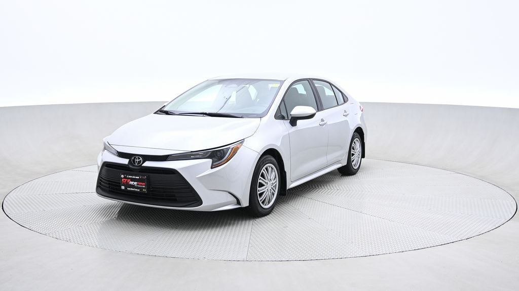 Toyota Corolla LE 2023