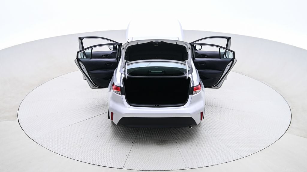 Toyota Corolla LE 2023
