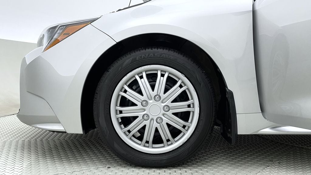 Toyota Corolla LE 2023