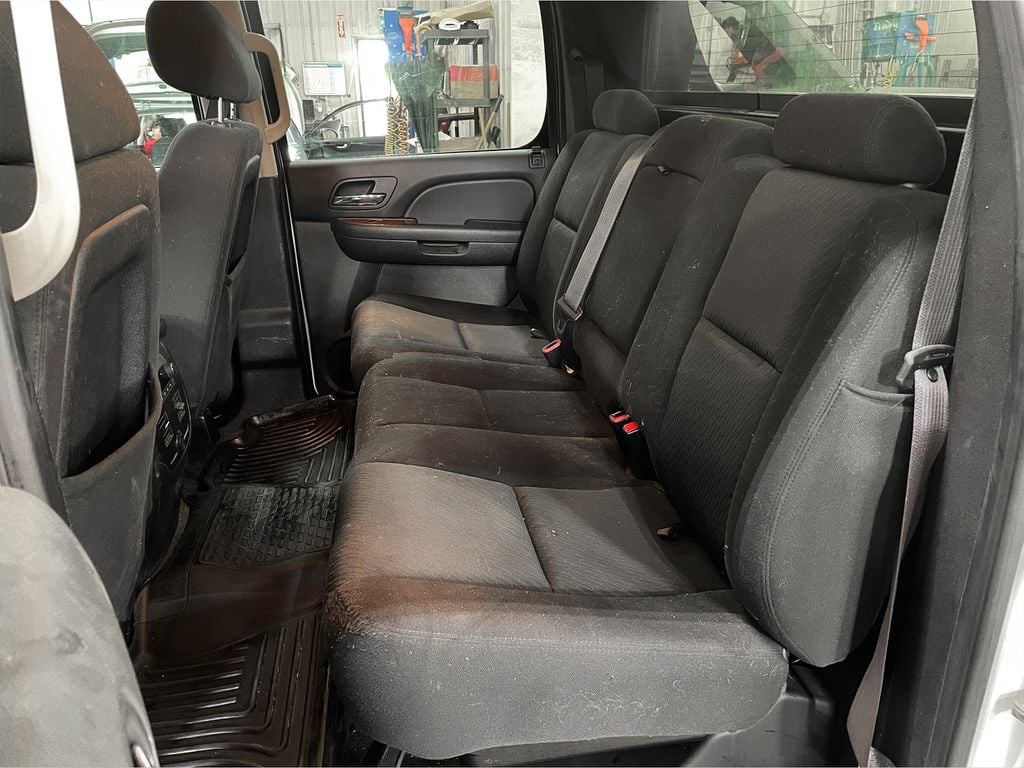 Chevrolet Avalanche LT w/1SC 2011