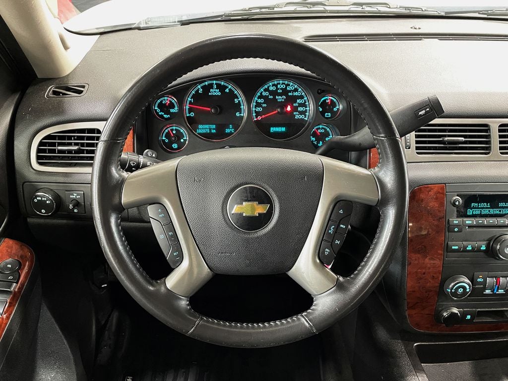 Chevrolet Avalanche LT w/1SC 2011