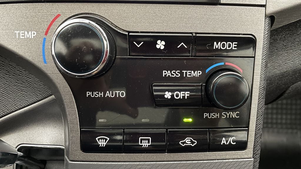 Toyota Venza Redwood Edition 2016