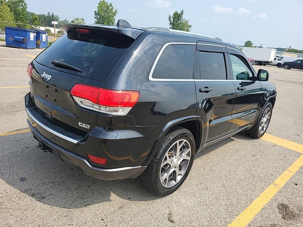 Jeep Grand Cherokee Sterling Edition 2018