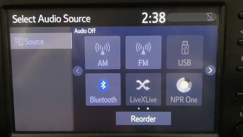 TOYOTA RAV4 XLE 2019