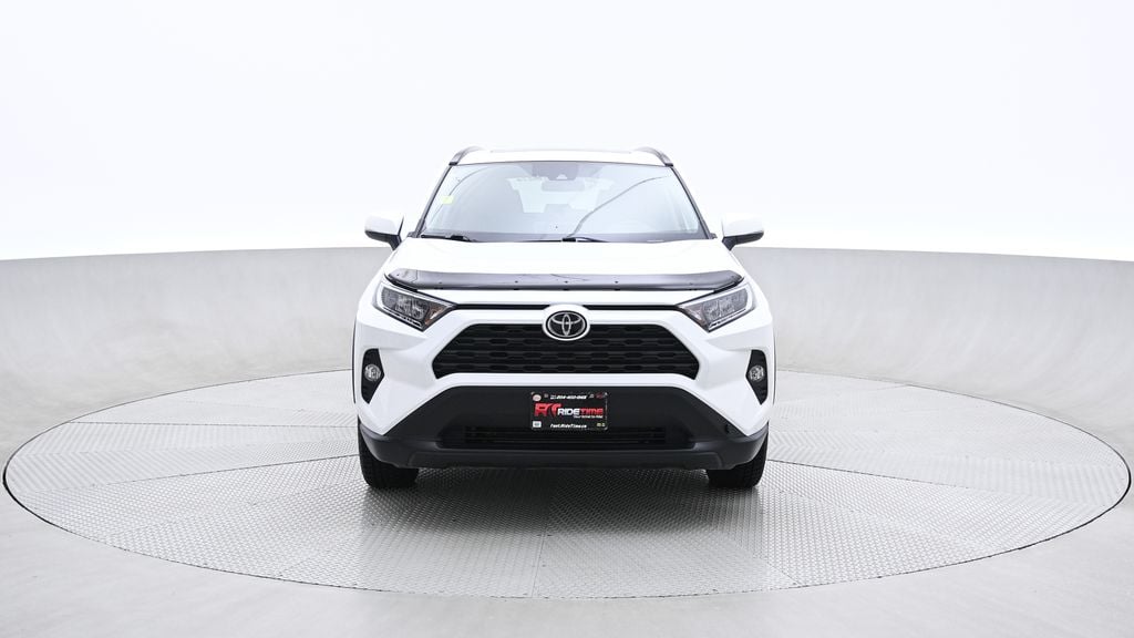 TOYOTA RAV4 XLE 2019