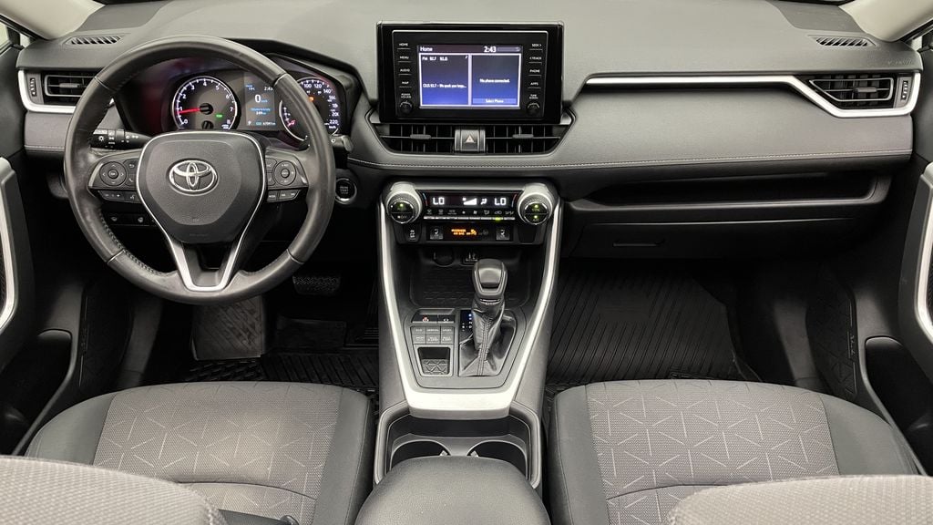 TOYOTA RAV4 XLE 2019