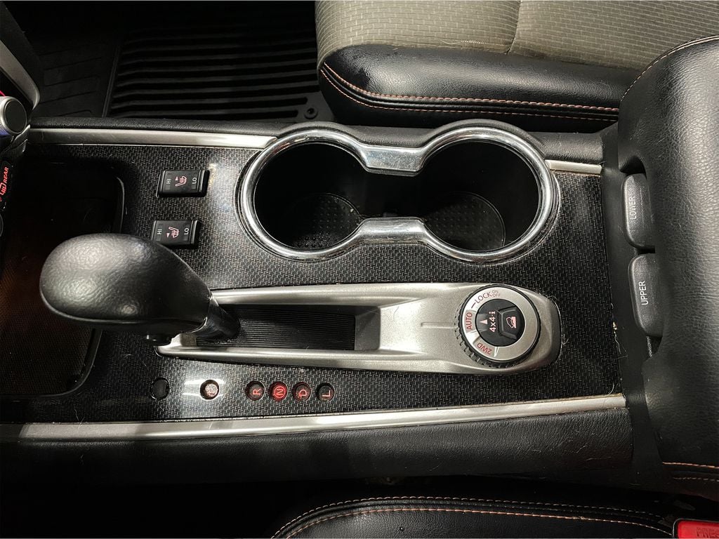 Nissan Pathfinder SV TECH 2020
