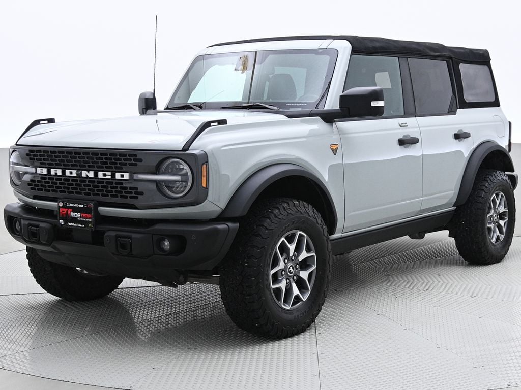 Ford Bronco Badlands 2022