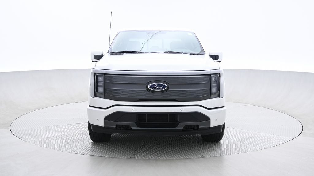 Ford F-150 Lightning LARIAT 2022