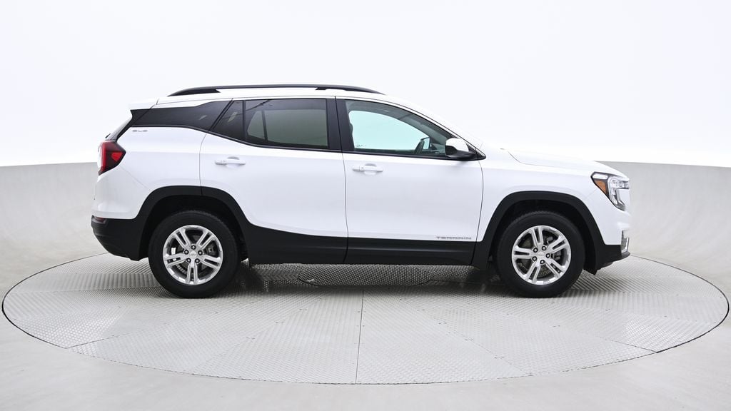 GMC Terrain SLE 2022