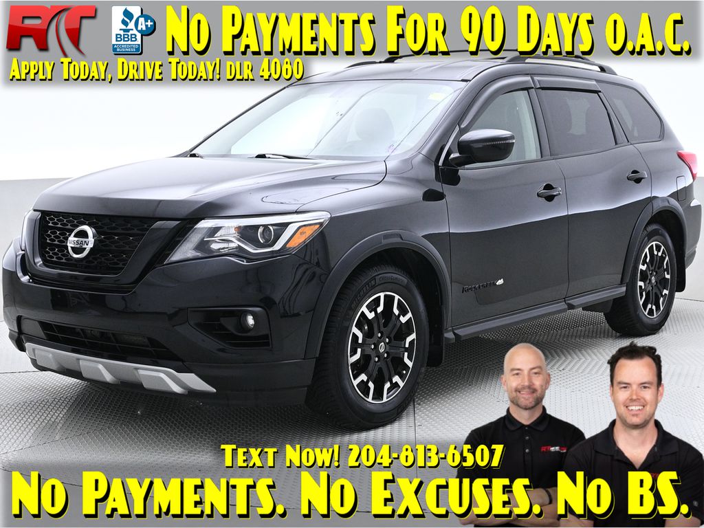 Nissan Pathfinder SV Tech 2020