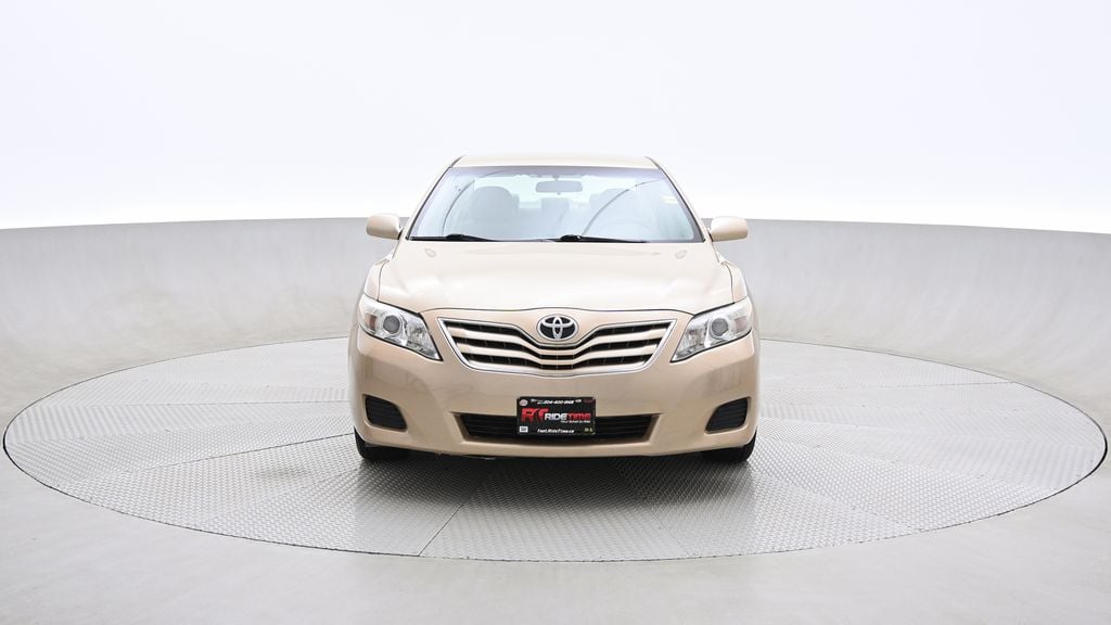 Toyota Camry LE 2011