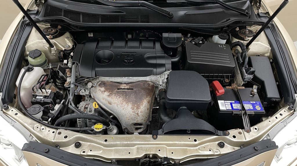 Toyota Camry LE 2011