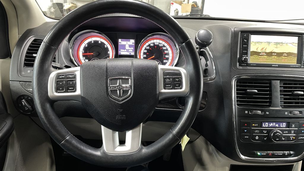 Dodge Grand Caravan Crew 2014