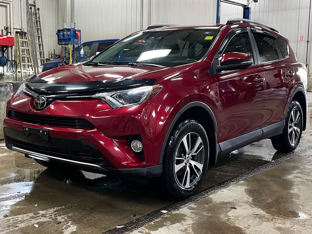 Toyota RAV4 XLE 2018