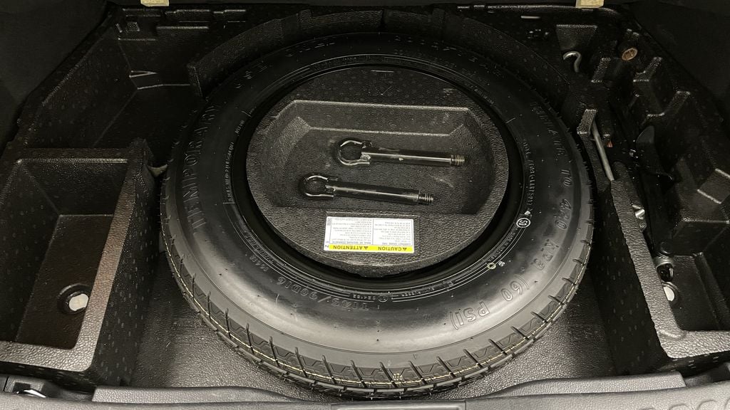 Toyota C-HR XLE Premium 2019