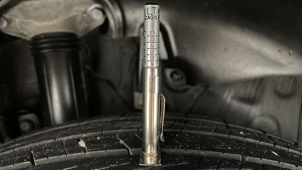 Toyota C-HR XLE Premium 2019