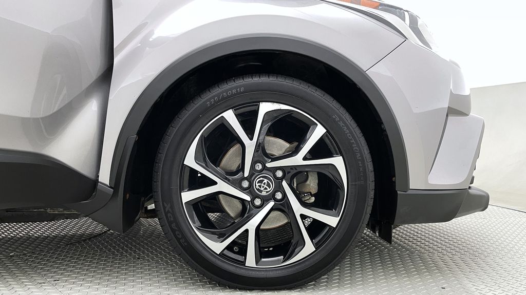 Toyota C-HR XLE Premium 2019