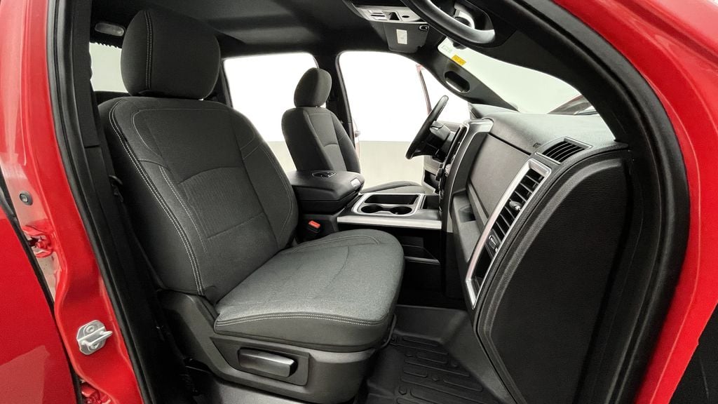 Ram 1500 Classic WARLOCK 2021