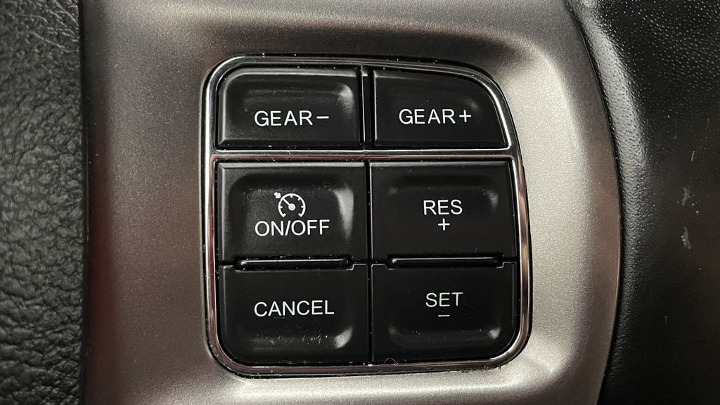 Ram 1500 Classic WARLOCK 2021