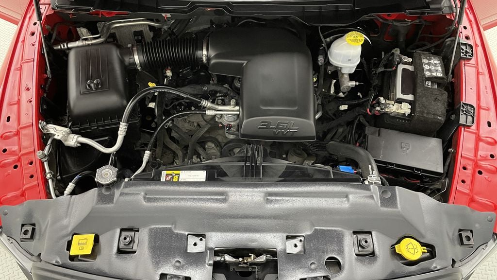 Ram 1500 Classic WARLOCK 2021