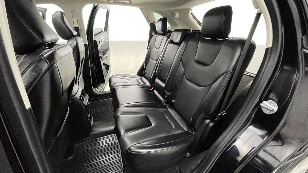 Ford Edge TITANIUM 2022