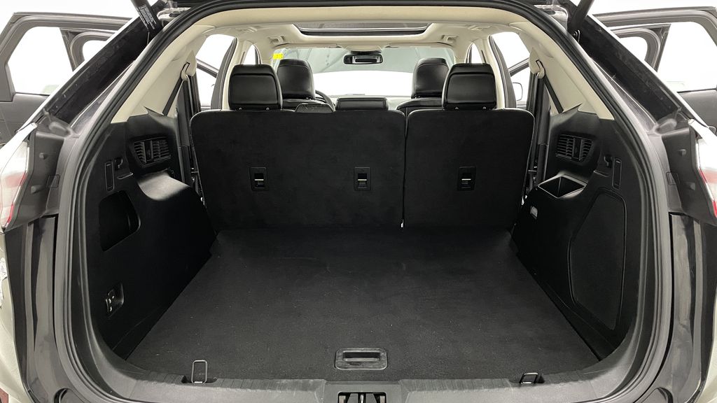 Ford Edge TITANIUM 2022