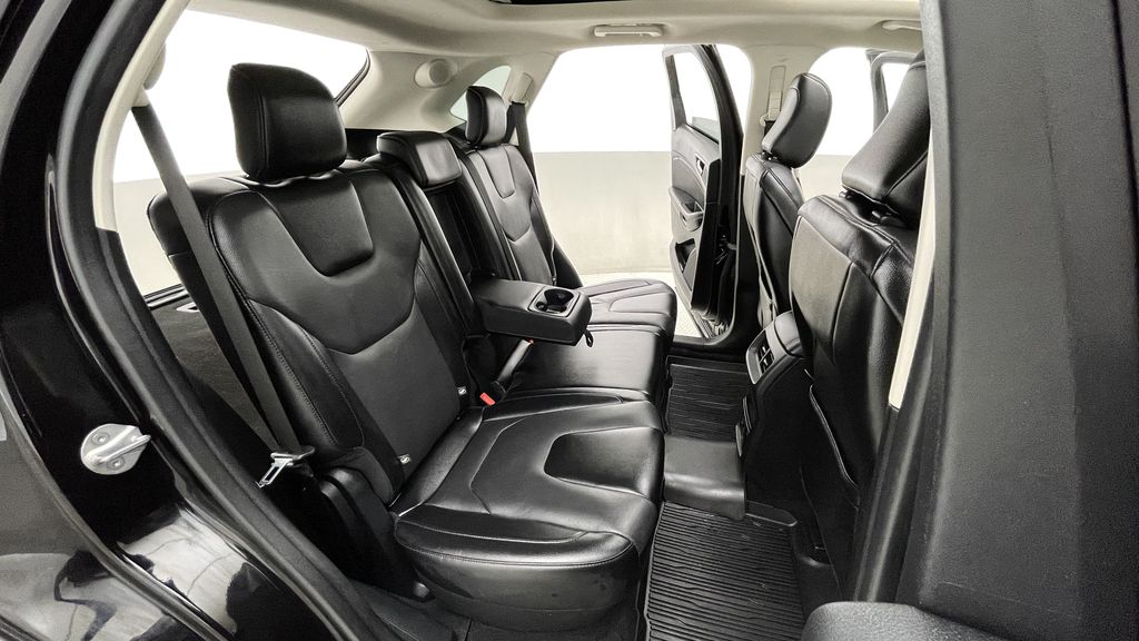 Ford Edge TITANIUM 2022