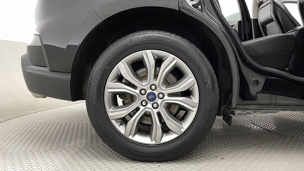 Ford Edge TITANIUM 2022