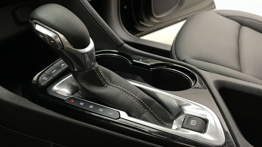 Buick Encore GX SPORT TOURING 2024